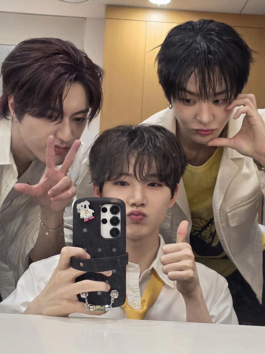 Junkyu tweet media