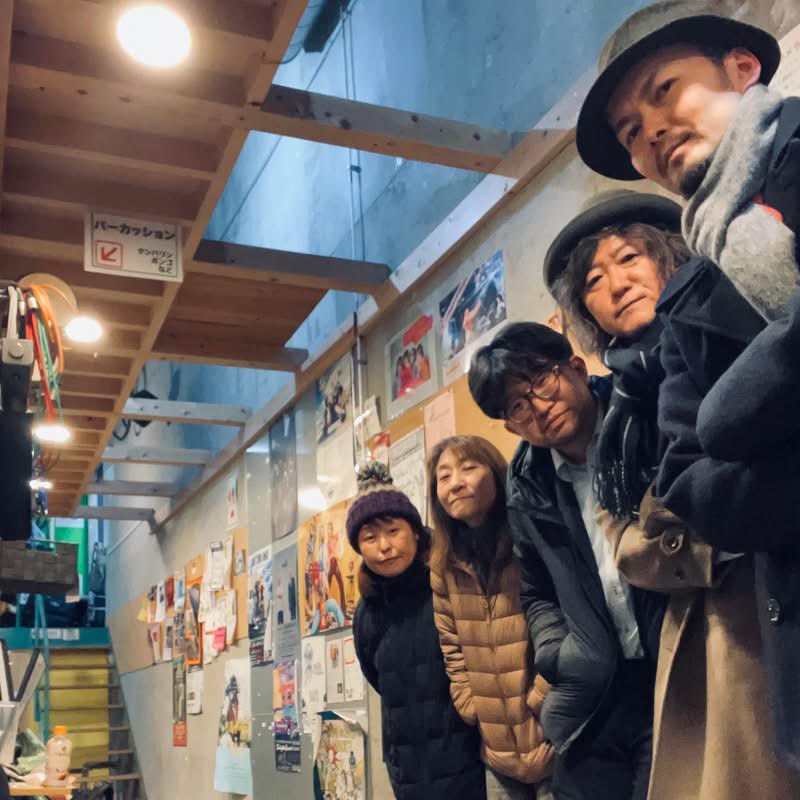 shinobiru's tweet photo. 【ライブ予定20250320】

★3/22(土)阿佐ヶ谷　天
　(音酔)
★4/13(日) 東新宿bar SUNDAY　
　※megumi企画　(弾き語り)
★4/25(金)吉祥寺STAR PINE’S CAFE
   (The ROCKXY-GUMBO)
★4/26(土)高円寺グリーンアップル
　(音酔)
★5/25(日)八王子papaBeat 
　(シュショテ) https://t.co/bsOiN4Jimd