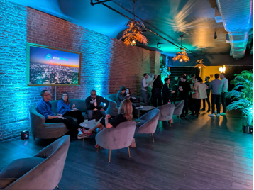 wisewolves_sf's tweet photo. We took Agentforce beyond the usual tech demo—straight to the bar  In NYC, AI-powered recommendations matched top-tier cocktails with killer bites, proving its real-time impact. The result? Smarter choices, happy guests, and a glimpse into the future of AI. https://t.co/gmVqgZ8g5p
