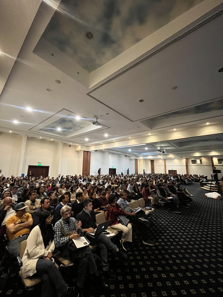 🎓 UTPL tweet media