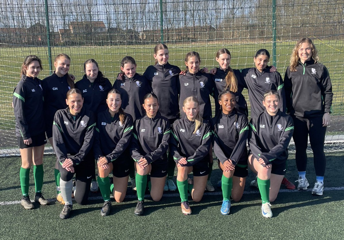 The girls’ run has come to an end but showed incredible fight to compete with an older and stronger team 
A 4-3 defeat included goals from Reneé &amp; Ajla &amp; a potm performance from Chloe at CB 
Huge thanks to @whitleybayhigh for being such good hosts &amp; good luck in the final 👍