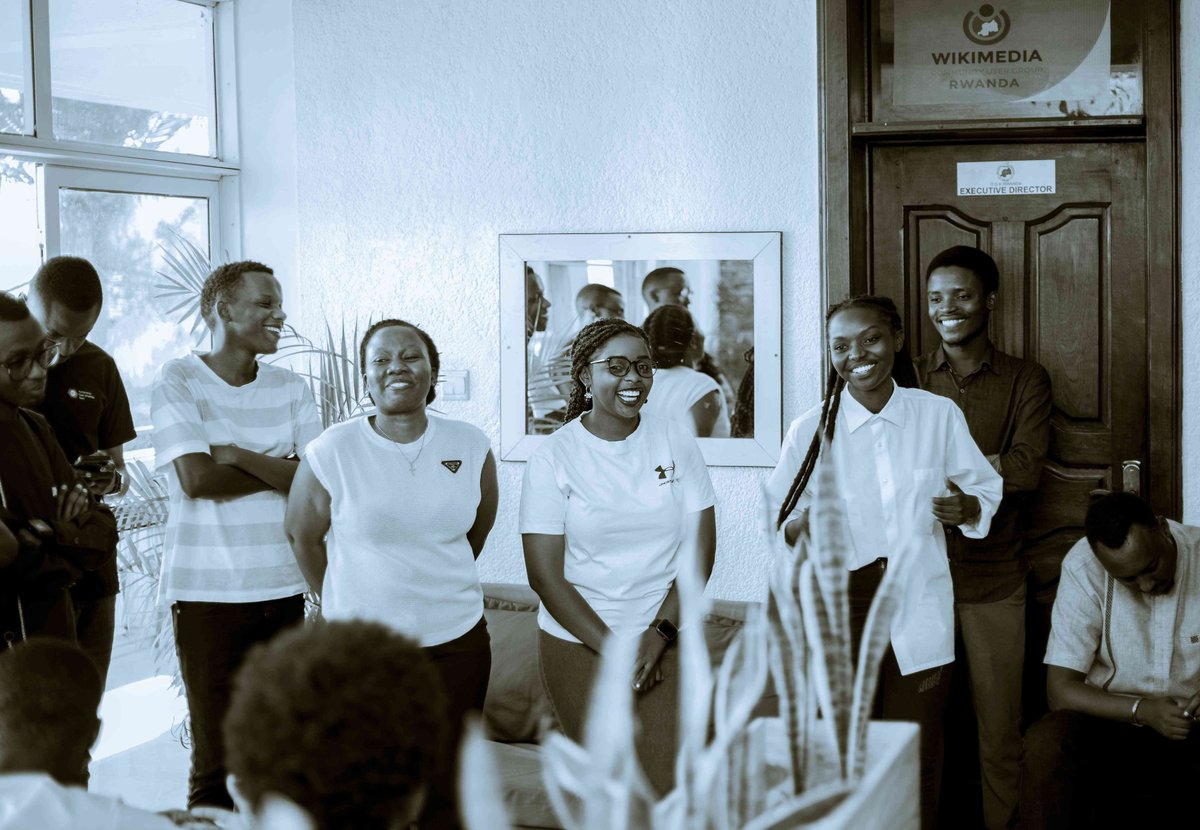 osm_Rwanda's tweet photo. Happy Women’s Month! As we celebrate women’s achievements, let’s also honor the men who stand by us, helping us reach our goals. Together, we build a future of equality and resilience. #EmpowerHer #womencontribution #mapforbetterfuture. https://t.co/sugAqG1veT