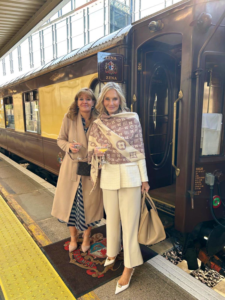 SkyJacquie's tweet photo. When your best friend says ‘dress for tea @ the Ritz’ but won’t tell you what her birthday surprise is until we get on the most amazing train 🤯 - think Poirot with way more Bellinis 🥂What a beautiful day 🚋🚂 💯♥️ 🎈Thank you @joanna_peixoto (& Lisa) #britishpullman https://t.co/2Iww5d2wGt