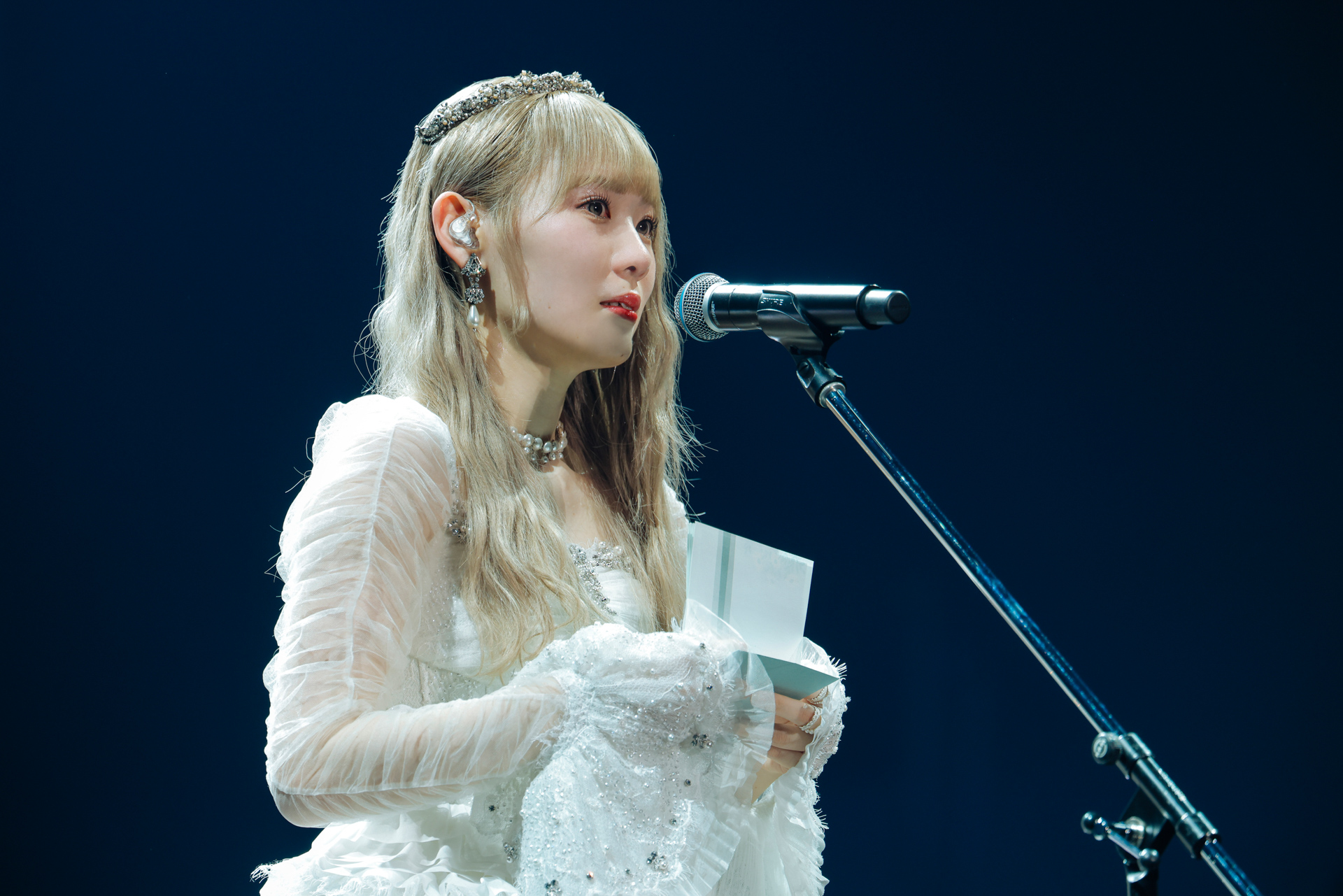 最新人気 櫻坂46 小池美波直筆サイン 生写真 2024年クリスマス
