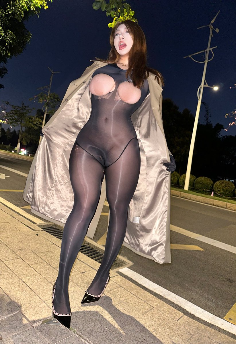“不玩露出的妈妈 不是好妈妈🥵～”
#反差 #露出
@DaFoer_ @Daguidiyi
@Fojiangnice @Xiaoxiaofoer https://t.co/ZDLRGuAkNU