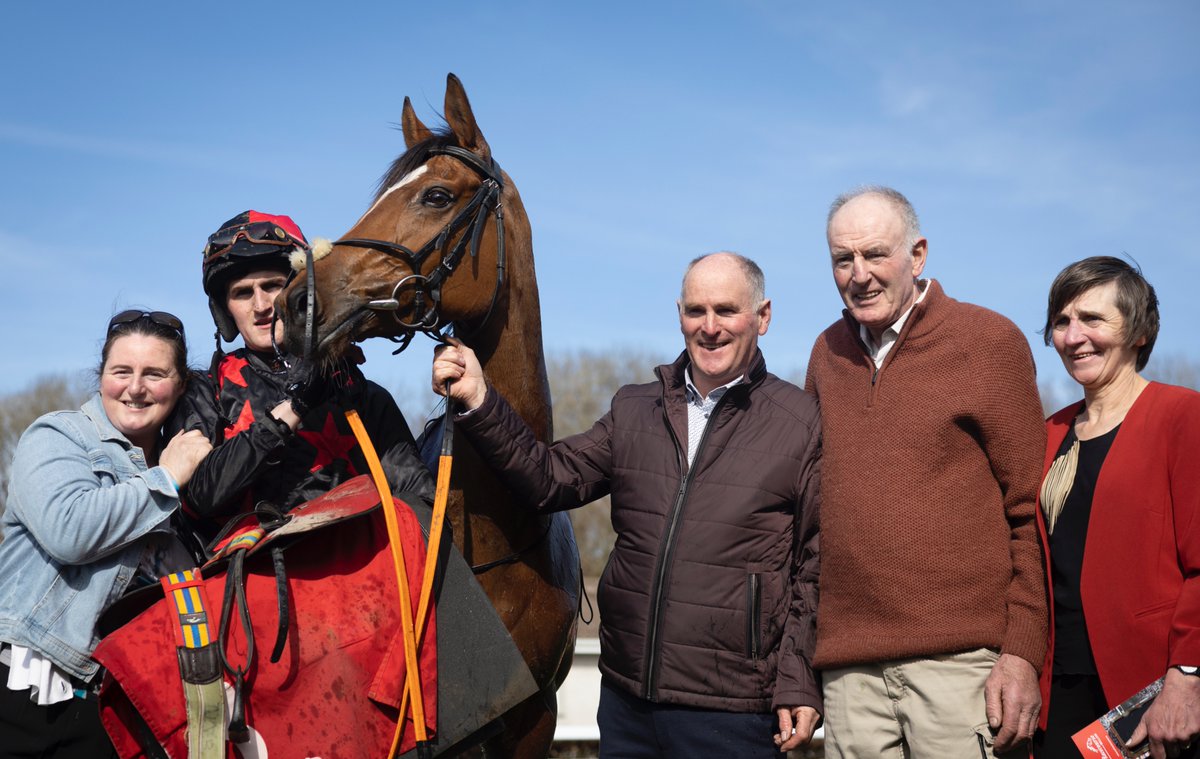 Congratulations to connections of Ciao Adios winner of the second race on todays card, the Racing Home For Easter Festival Handicap Hurdle over 2m 150yds 🌟

<a href="/AMurrayRacing/">Adrian Murray</a>