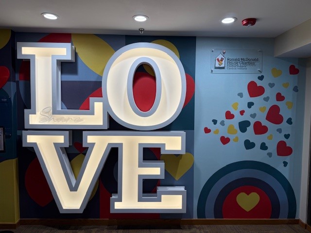 WeAreDIRECTV's tweet photo. DIRECTV donated $1 for every point scored during last week's Big Ten Men’s Basketball tournament to Ronald McDonald House Charities Central Indiana (@RMHCCIN).

The new "Bucks for Buckets" initiative resulted in a $2,105 donation presented Monday. ❤️💛 #WeAreDIRECTV #DIRECTVCares https://t.co/1CY59KMCA1