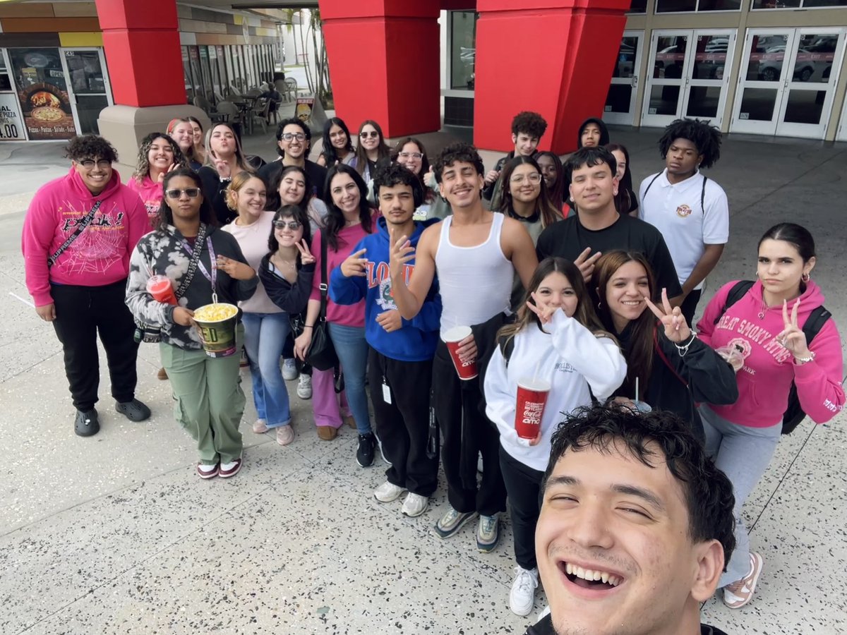 Wicked Field trip 🩷💚