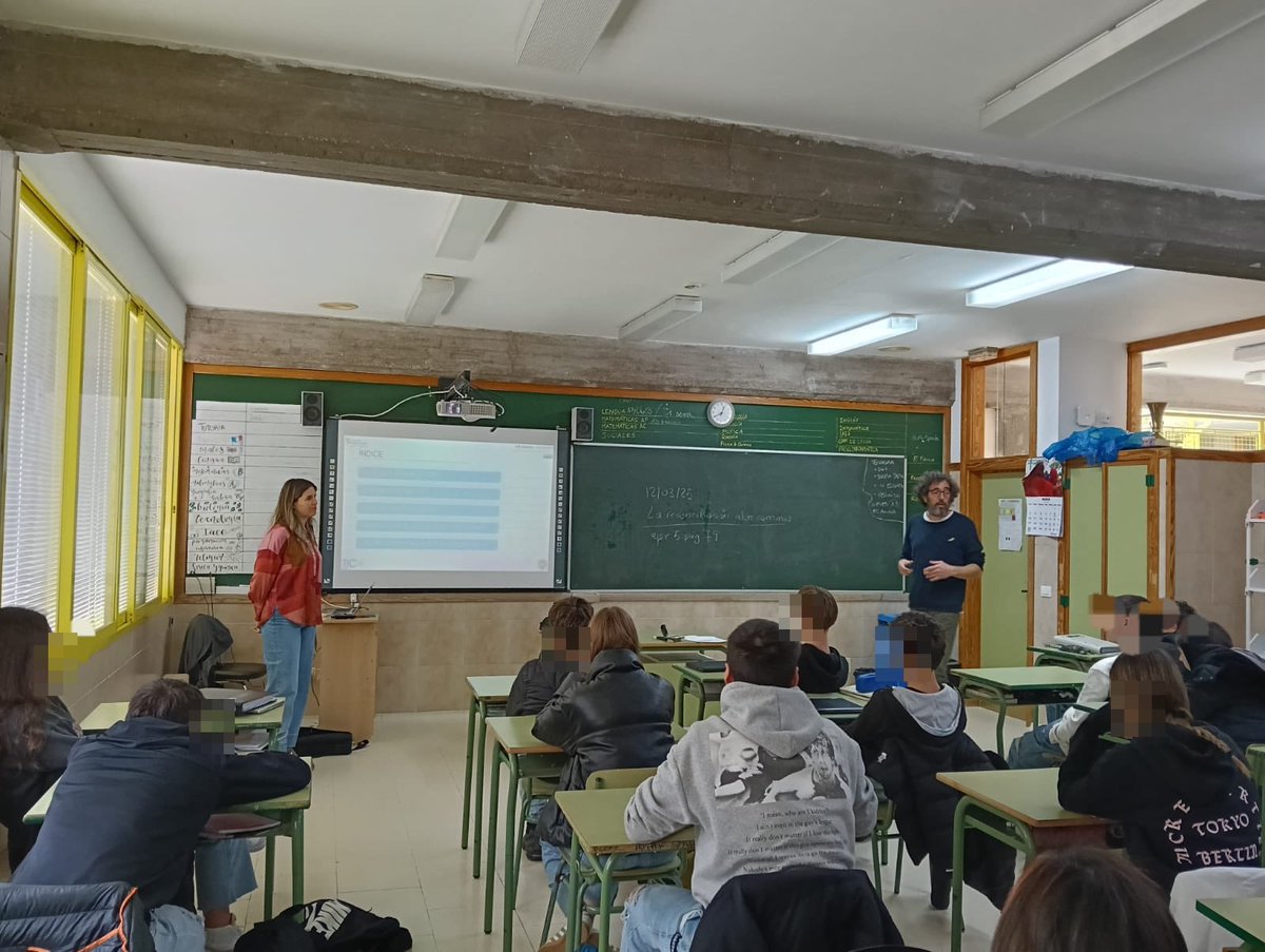 TICABurgos (@ticaburgos) on Twitter photo | PSCD |
Colegio Sagrado Corazón HH Salesianas.
<a href="/SCSalesianasBur/">SCSalesianasBur</a>
4º de la ESO.
Juego Online. Prevención de Tecnoadicciones. | PSCD |
Colegio Sagrado Corazón HH Salesianas.
<a href="/SCSalesianasBur/">SCSalesianasBur</a>
4º de la ESO.
Juego Online. Prevención de Tecnoadicciones.