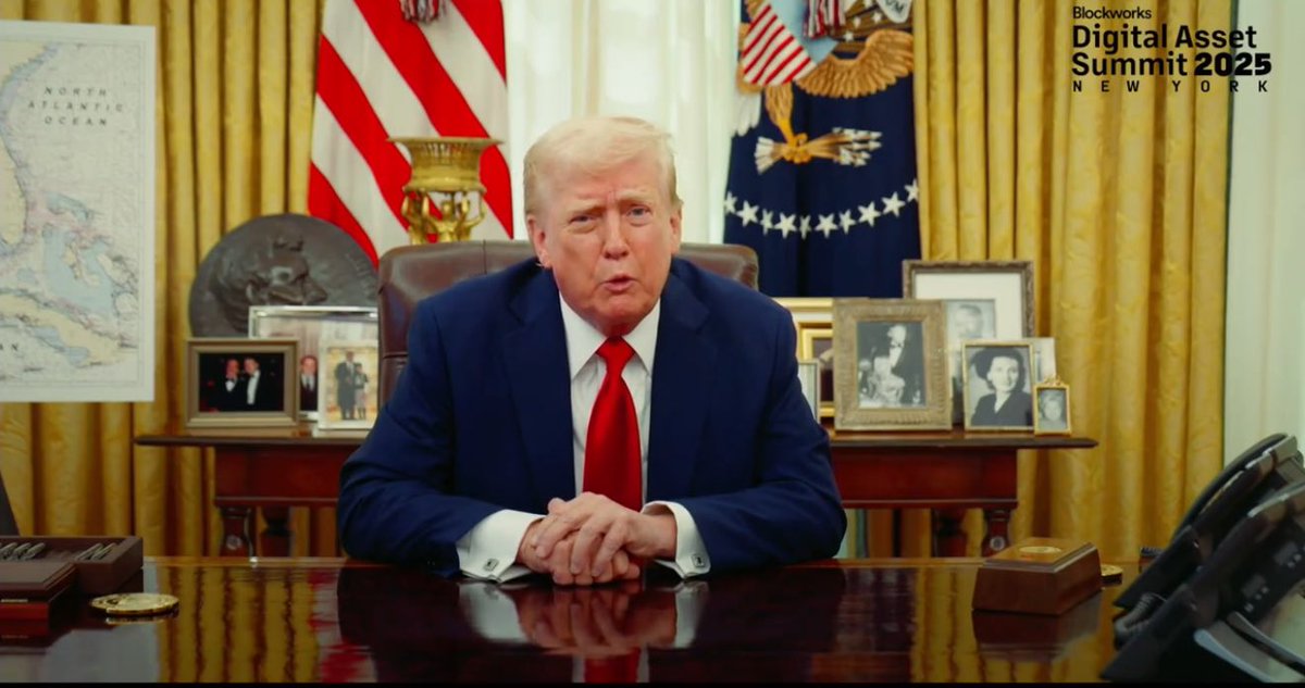 RippleXrpie's tweet photo. 🚨JUST IN: Mr.President says: “We ended the war against crypto!” #XRP https://t.co/XN13BbiKCR