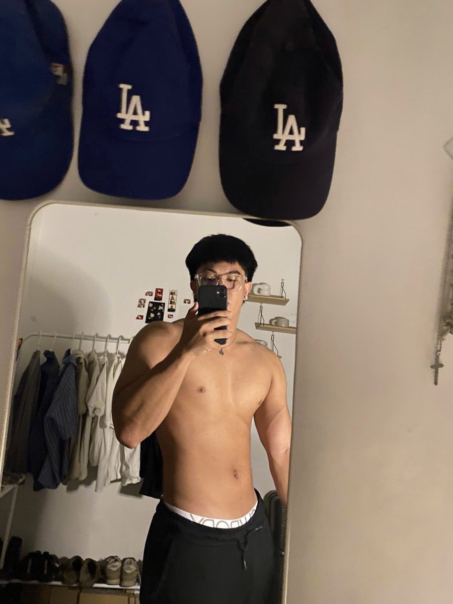 idkkilow's tweet photo. https://t.co/WgineZdXaA