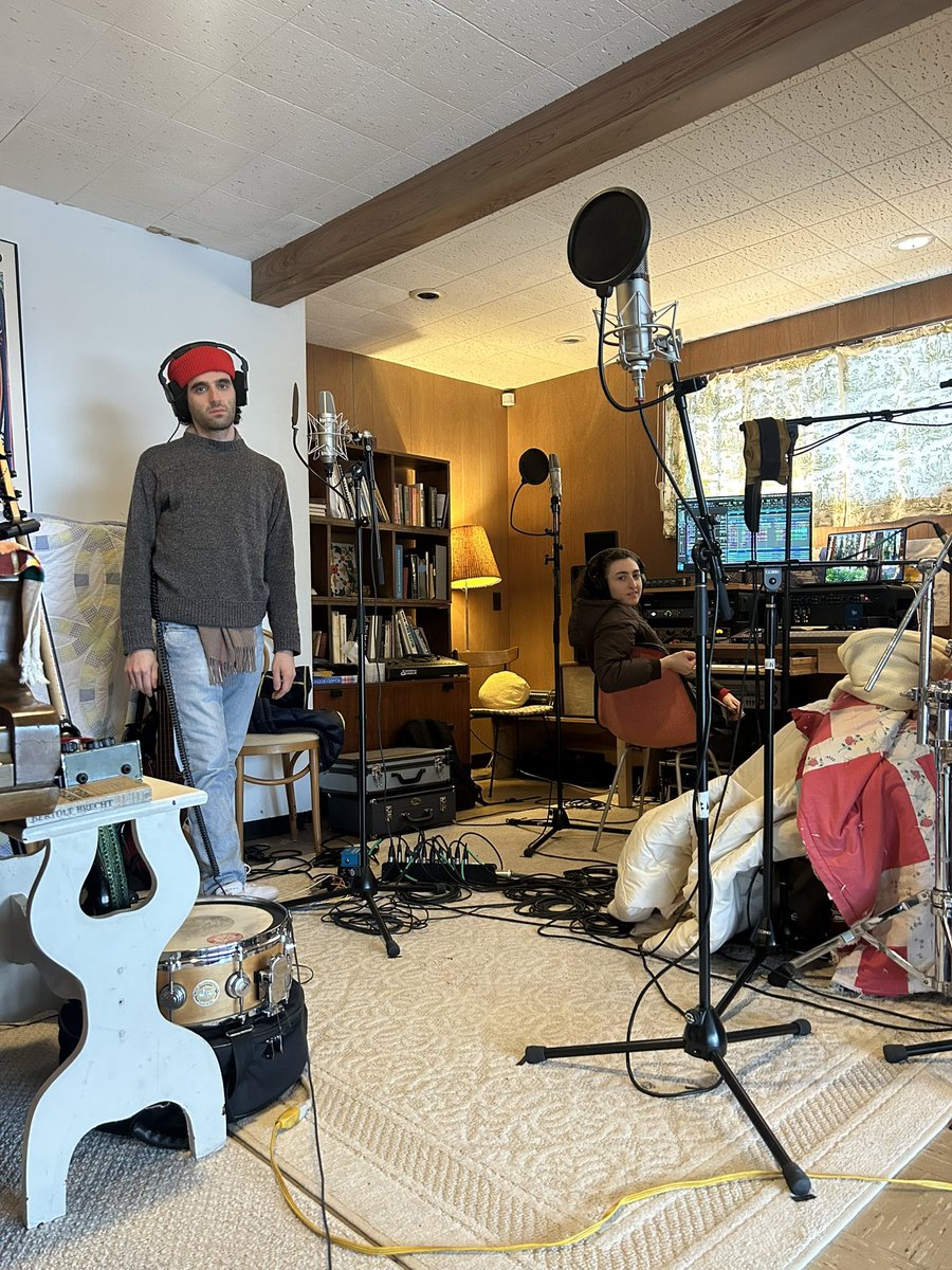 BailenTheBand's tweet photo. Time off tour has been lovely, but let’s get back on the road, what do you say? 

https://t.co/6tOkEtiOtX https://t.co/HxKNJy8tAc