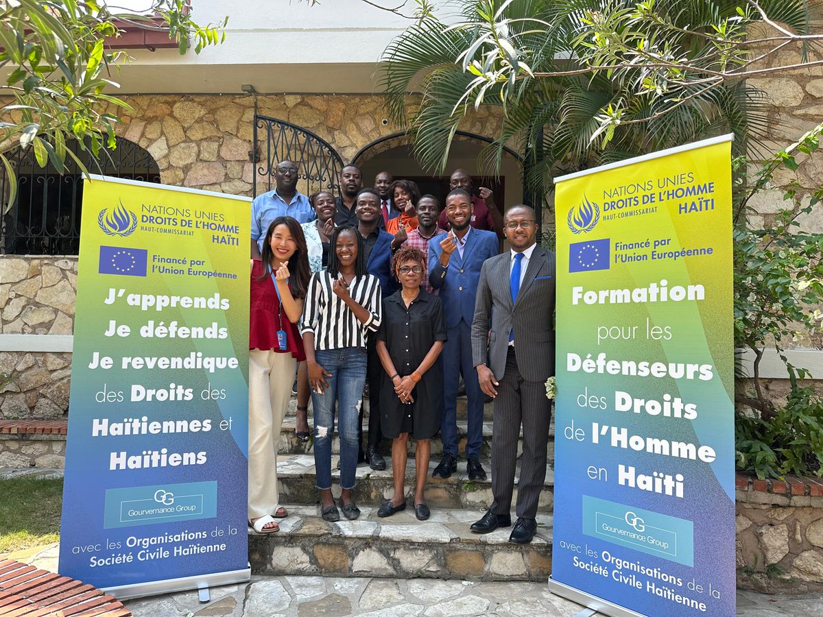 BINUH_UN's tweet photo. La section @UNHumanRights du @BINUH_UN a organisé une séance de validation des modules de formation destinés aux défenseurs des droits de l’homme, en présence de neuf acteurs de la société civile haïtienne (2 femmes et 7 hommes), en préparation du lancement de la formation. https://t.co/oEzbzlhBNZ