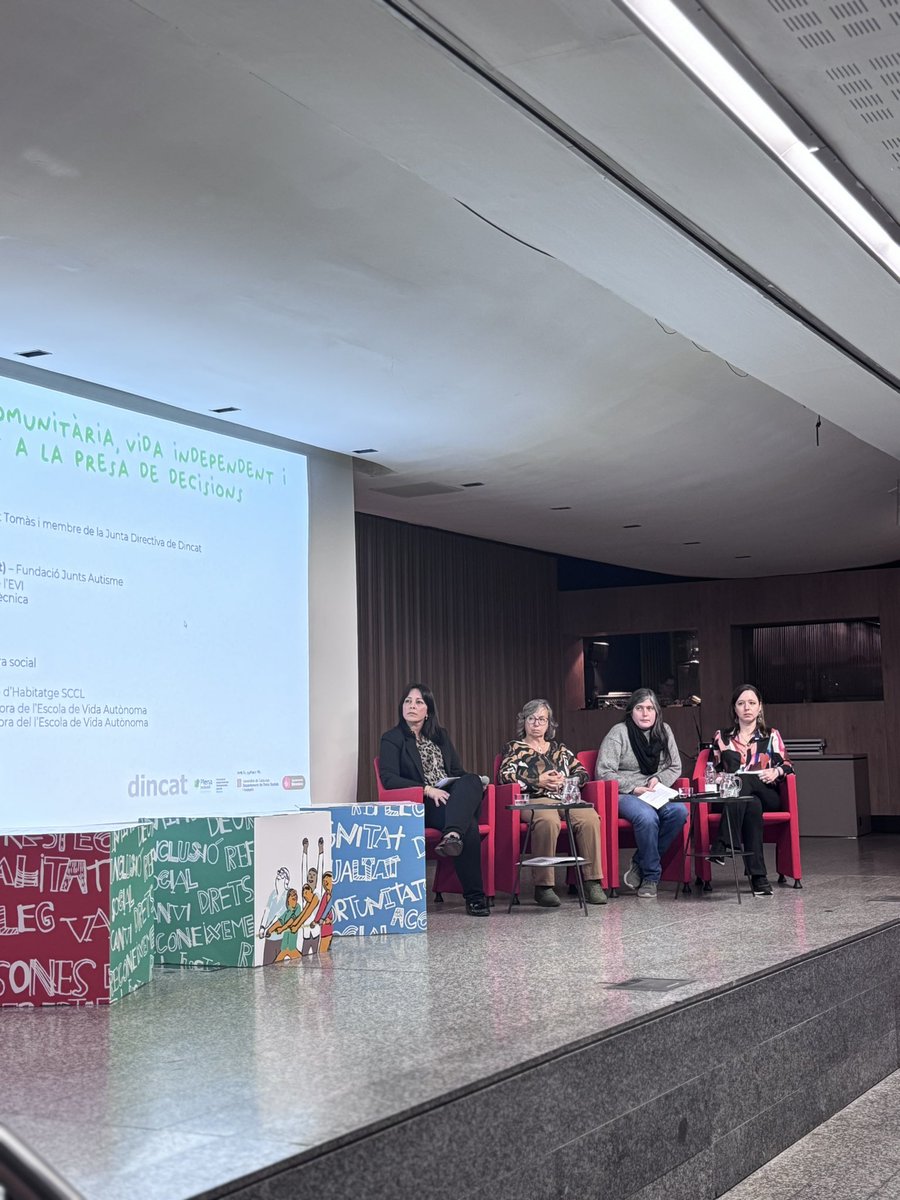 _dincat's tweet photo. @bcn_ajuntament @diba @evamenorc @igualtatcat @monicambravo @dsocialscat @Daviddelros @FundacioSocial @tegar1974 @borjabaturone @UtopyaIFG @FederacioAllem @FundacioMaresme @aurafundacio @ricard_at @SantTomas_ @citizen_network @Plenainclusion @ILERSISfundacio 📢 Al #36èCongrésDincat, es van presentar bones pràctiques en participació comunitària i vida independent! 💡 @juntsautisme, @FundalisTGN i @TEBcooperativa impulsen iniciatives per a la presa de decisions i una societat més inclusiva. Seguim avançant! 👏 https://t.co/ntsaJ4k6rw