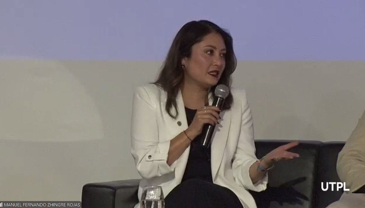 #UTPLfuturo En la Jornada de Reflexión Académica “Transformar vidas y contextos”, Artieres Romeiro invita a autoridades a dialogar sobre las líneas estratégicas y la visión de futuro para la <a href="/utpl/">🎓 UTPL</a>