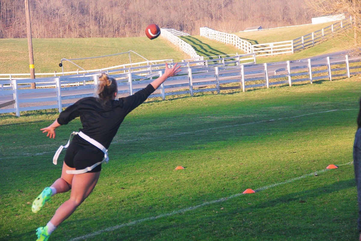Practice Flicks 📸

#RollBison 🦬🏈