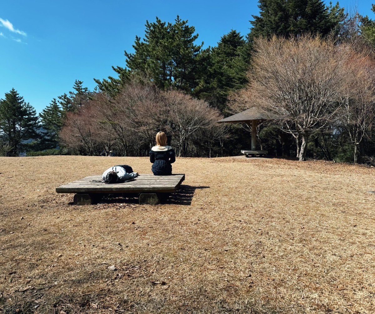 sasakirico's tweet photo. 初＆祥
思い出の場所🏝️

小豆島へ行ってきました！
満点の星空、綺麗だったなぁ。。🌠

#三角初華 #豊川祥子
#アニメムジカ #AveMujica https://t.co/X2cPHB3qrW