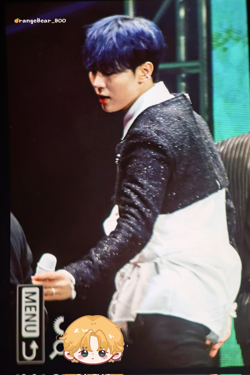 [preview] 250320 CARAT LAND 캐럿랜드

💙💙

#승관 #부승관 
#SEUNGKWAN #胜宽 #スングァン 
#SEVENTEEN  #세븐틴