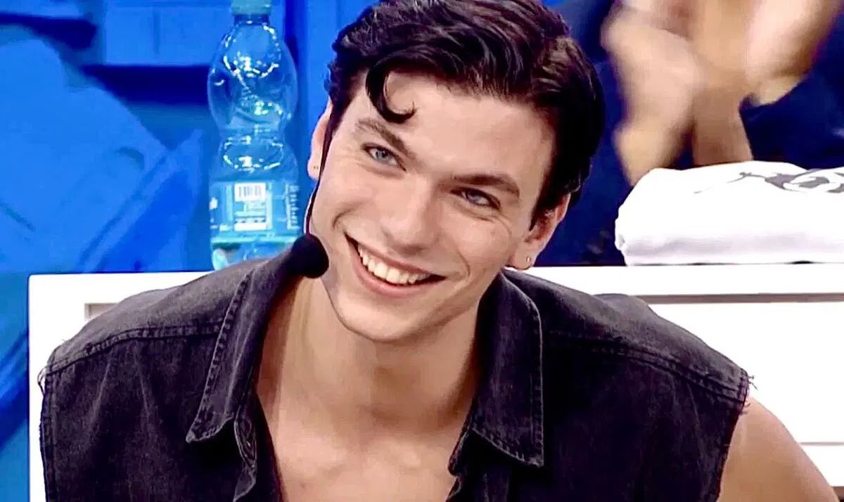 ml__g_'s tweet photo. Il vampiro: la migliore evoluzione di questa edizione, sia a livello artistico che umano 
DAJE PIETROOO
#amici24 https://t.co/rSnkRX7ztZ