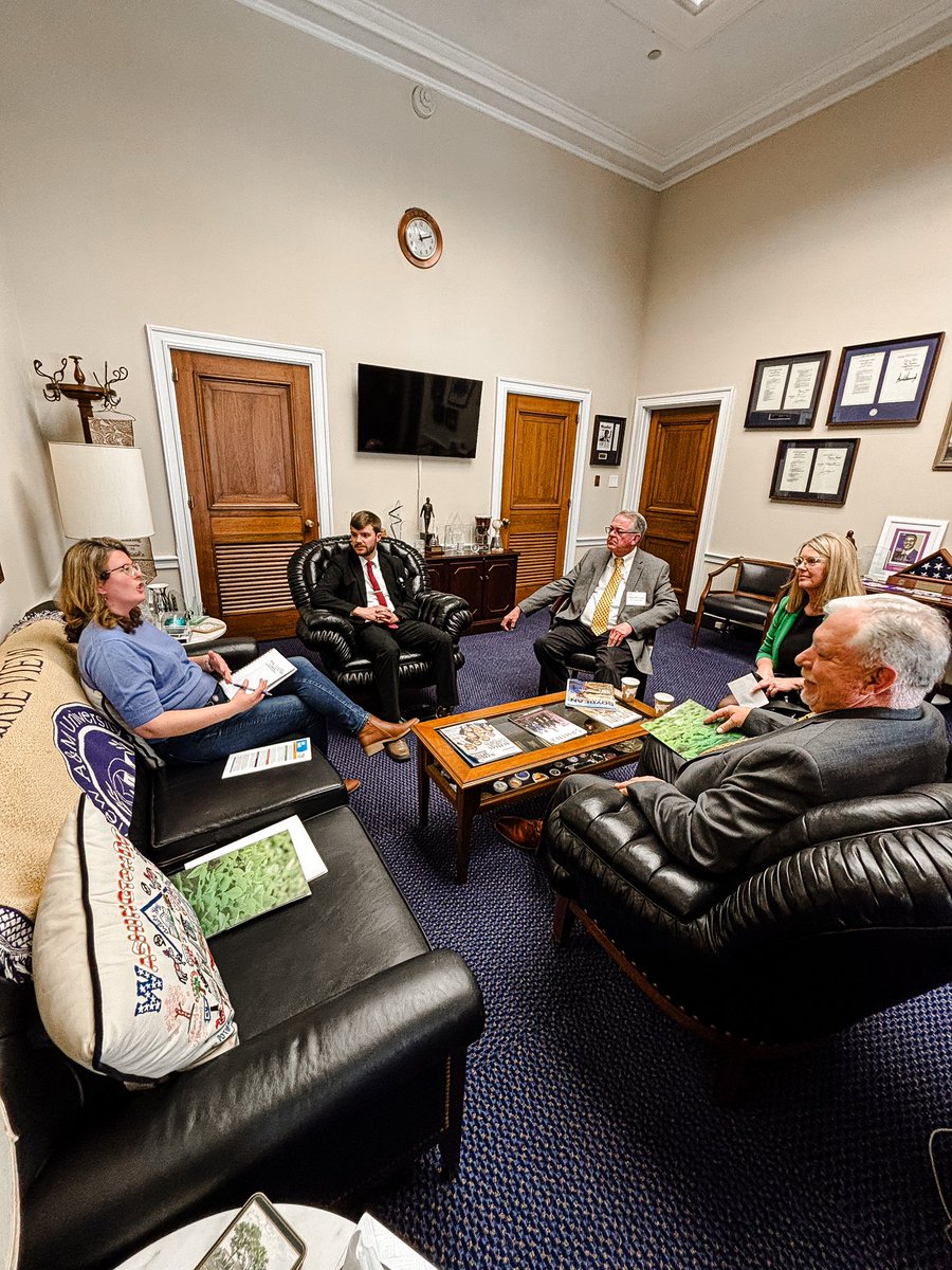 This week, MSA members met with staffers in D.C., tackling key issues like the 45Z tax credit provisions, stepped-up basis, and the Farm Bill. MSA is working hard from DC to JC, making sure soybean farmers’ voices are heard in policy decisions that impact their operations.