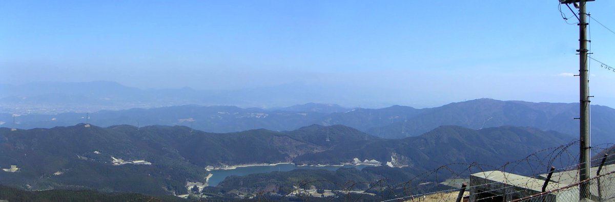 Sefuri Dam below, cityscape in the distance.

From the radar station at the top of Mt. Sefuri

Fukuoka City, Japan

#panorama #panoramicphoto #cityscape #Landscape