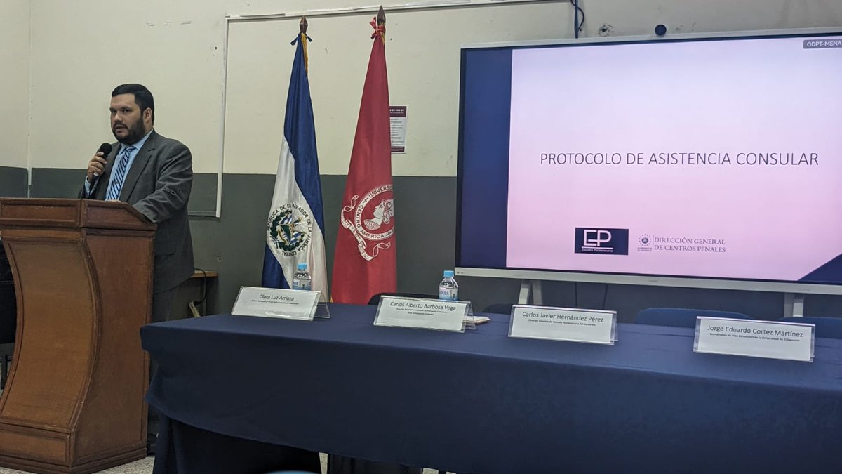 Esta iniciativa, liderada por la Subdirección de Asuntos Jurídicos de la DGCP y <a href="/EmbColES/">Embajada de Colombia en El Salvador</a>, se lleva a cabo en la Facultad de Jurisprudencia y Ciencias Sociales de la Universidad de El Salvador <a href="/UESoficial/">Universidad de El Salvador - UES</a>.
#ColombiayElSalvador200Años
🇨🇴🤝🇸🇻