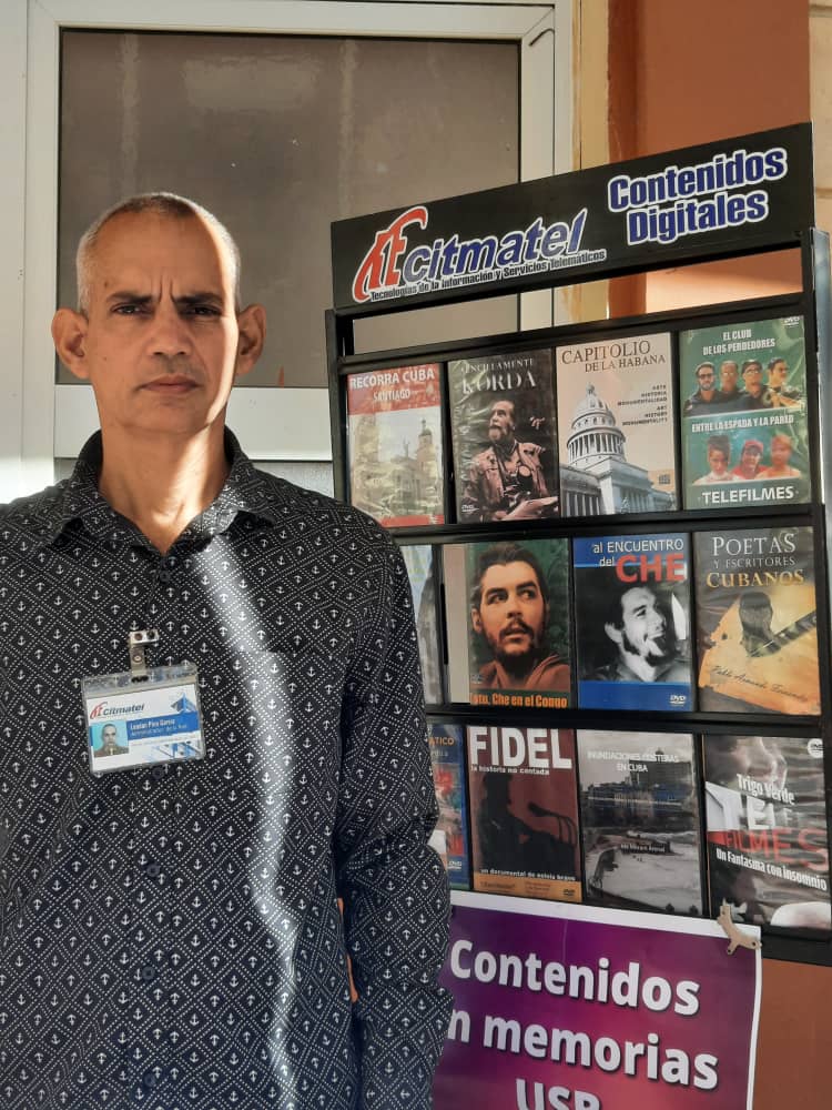 CITMATELOficial's tweet photo. 📚 ¡Comienzan las Ferias del Libro en Oriente! 
#Citmatel se une a este gran evento cultural con una amplia variedad de contenidos para todos los gustos. Desde literatura clásica hasta las últimas novedades en tecnología y educación
💪¡tenemos algo para ti!
Hilo (1/2) https://t.co/qS4hoqJR0A