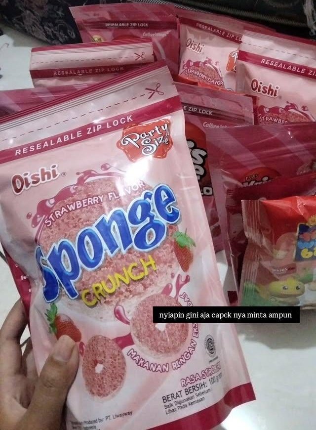rarays53's tweet photo. sedikit kegiatan malam ini, sebagai pekerja, perintis (WKWKW) dan diri sendiri. capeeeeek bgt, badan berasa mau copot https://t.co/R7Gi6yXdRv