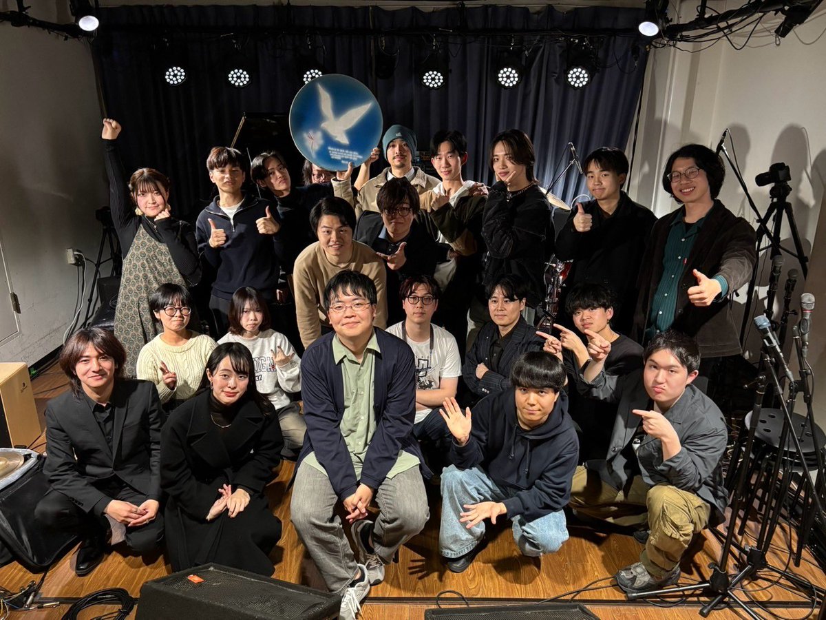 _306_peugeot_'s tweet photo. 無事終演しました。
見てくれた皆様も変な企画に付き合ってくれた演者も本当にありがとうございました！
会場で配布したパンフレットからセットリストを公開しております。配信アーカイブは下記リンクよりご視聴ください🙇

https://t.co/IZdqR9DvGb https://t.co/UnJglkjtxv