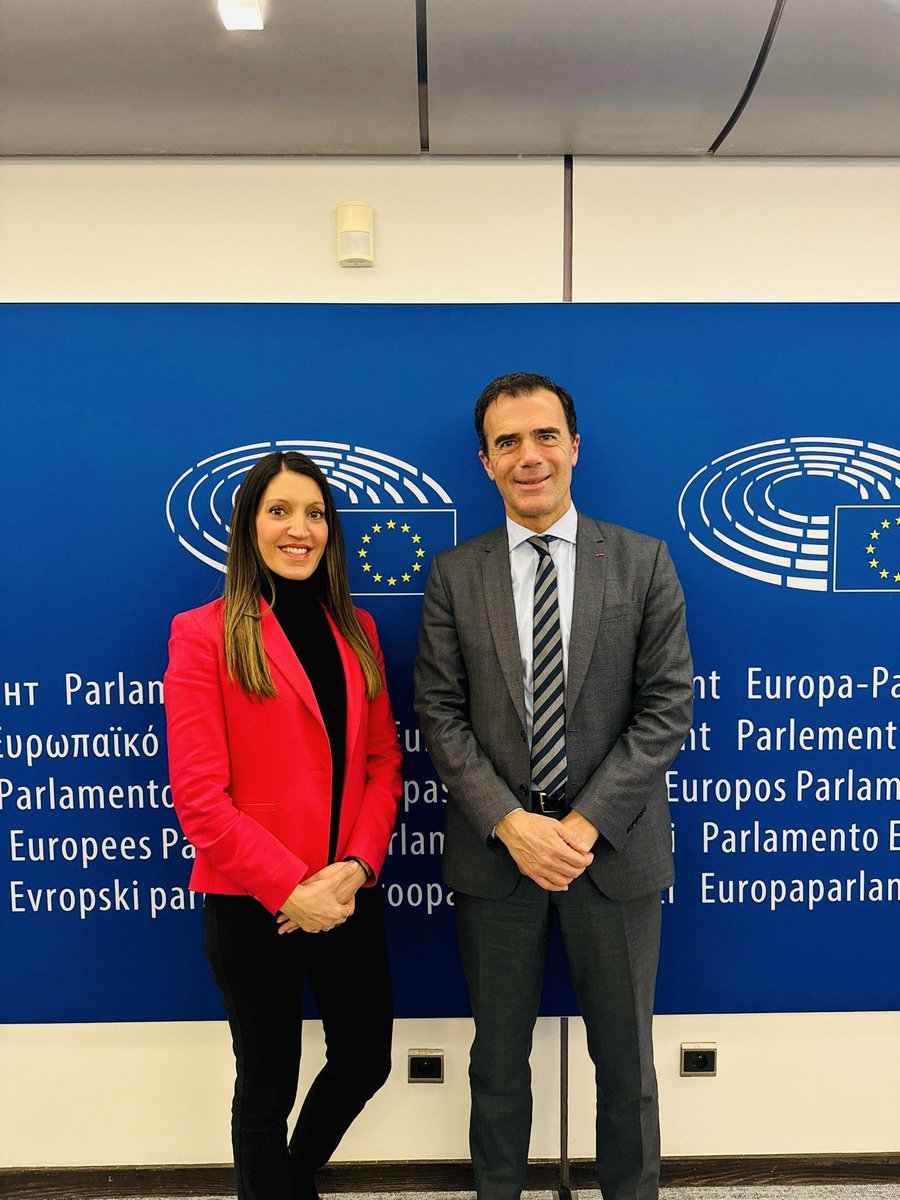 Fantastic to meet with <a href="/sandrogozi/">Sandro Gozi</a> in Brussels this week.

While the current climate is cause for concern for many of us across Europe, I am heartened to know that we have strong friends and allies on the continent.