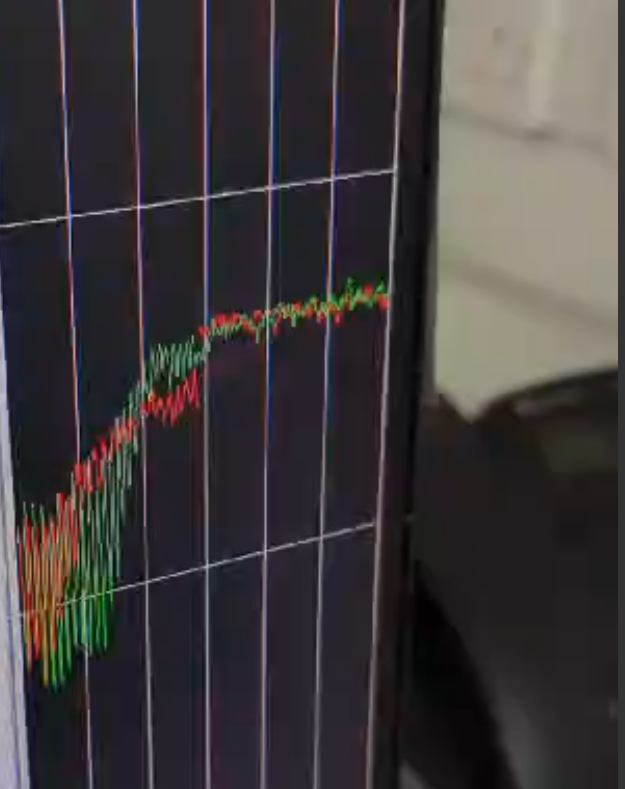 The effects of vibration on NMR spectra. They're aggressively drilling right outside the lab (and of course no one told us anything.)

This is supposed to be a water spectrum 😅 #nmrchat
