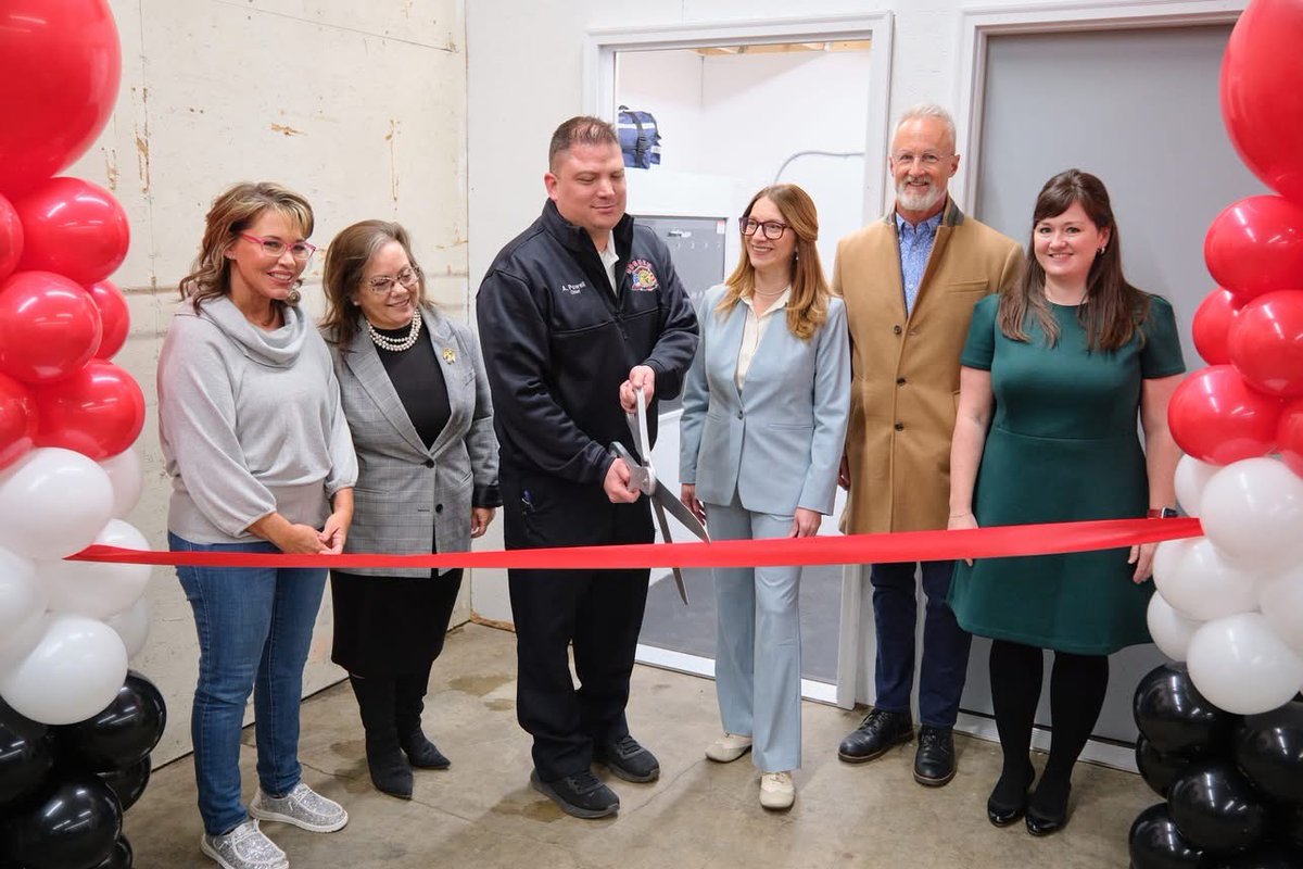Recently, State Rep. Joanna King helped dedicate a Safe Haven Baby Box at the Goshen Fire Department's Central Station.
➡️To read more visit: bit.ly/3FHEygP