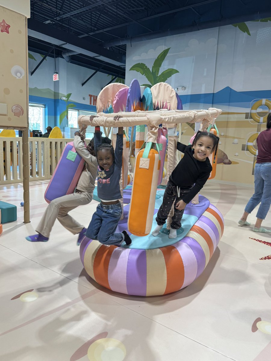 WhittierECSTEM's tweet image. Throwback to last week’s field trip! Our kindergarten students had an amazing time exploring and playing together. It was a day full of excitement, laughter, and unforgettable memories! Can’t wait for our next adventure! #FieldTripFun #ExploreAndPlay #KindergartenAdventures