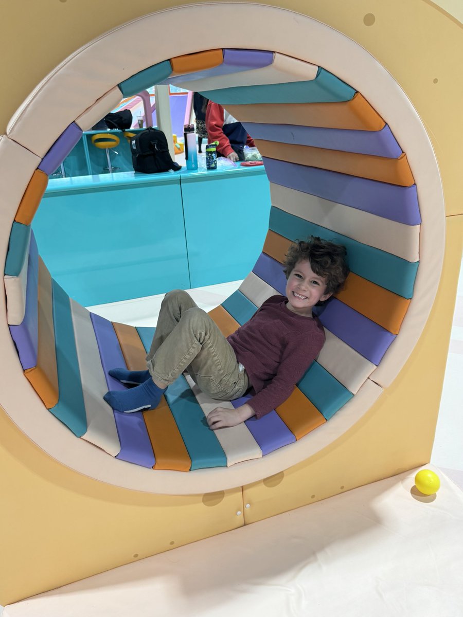 WhittierECSTEM's tweet image. Throwback to last week’s field trip! Our kindergarten students had an amazing time exploring and playing together. It was a day full of excitement, laughter, and unforgettable memories! Can’t wait for our next adventure! #FieldTripFun #ExploreAndPlay #KindergartenAdventures