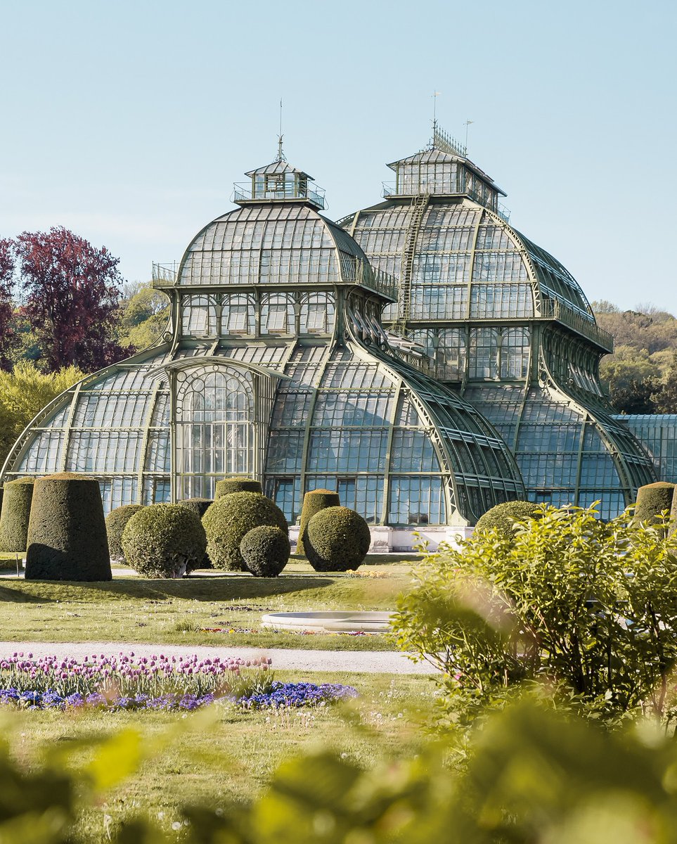 🌞 Today the first day of #Spring meets the International Day of #Happiness - a perfect pairing, don’t you think? 

Here’s to new #beginnings and to happiness. 🌱🌸
 
📸1 © Agata Kadar