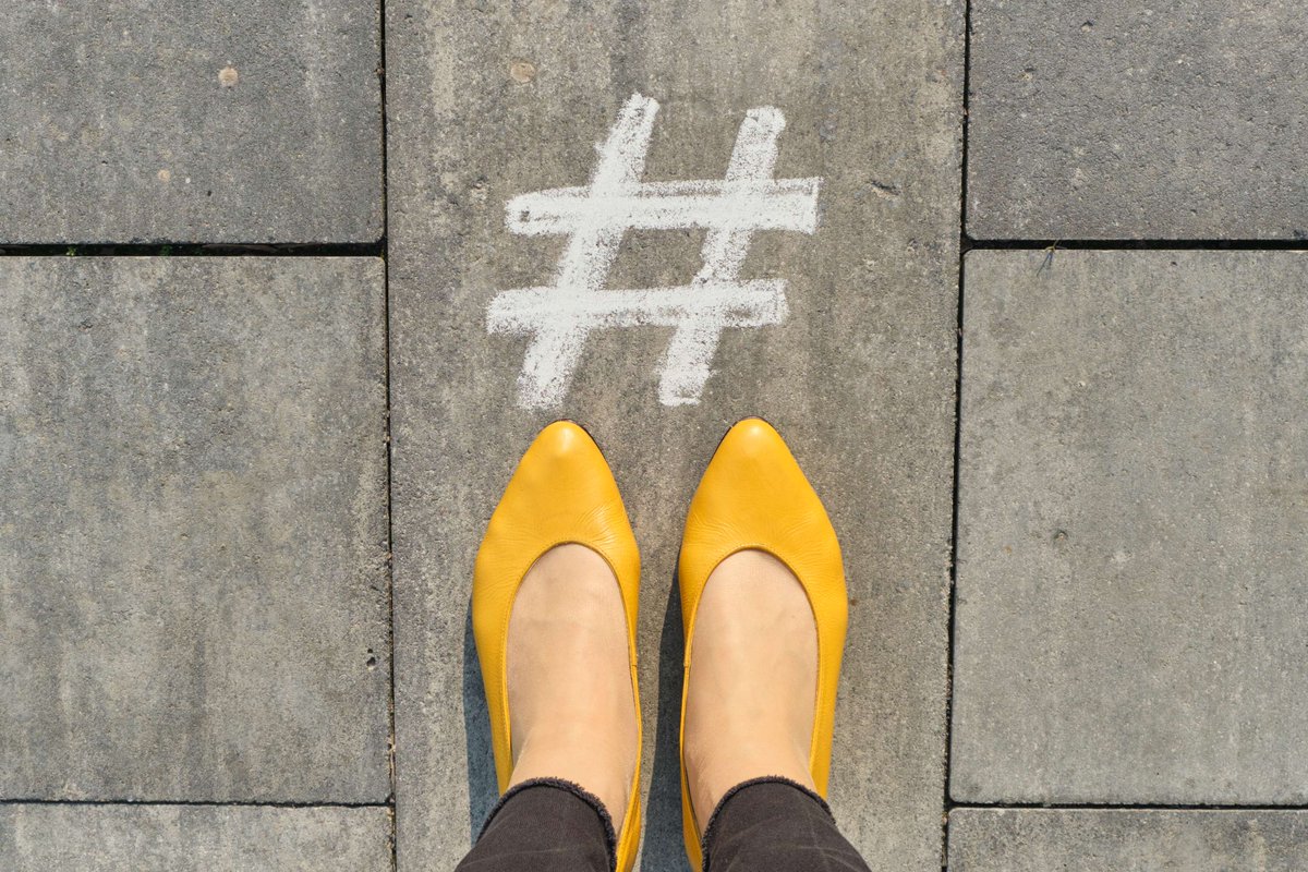 By using the right hashtags in their LinkedIn post, CEOs and executives can expand their reach and connect to key conversations that matter most to their audience. 

<a href="/SproutSocial/">Sprout Social</a> shares more about hashtags in its updated guide.sproutsocial.com/insights/linke…
