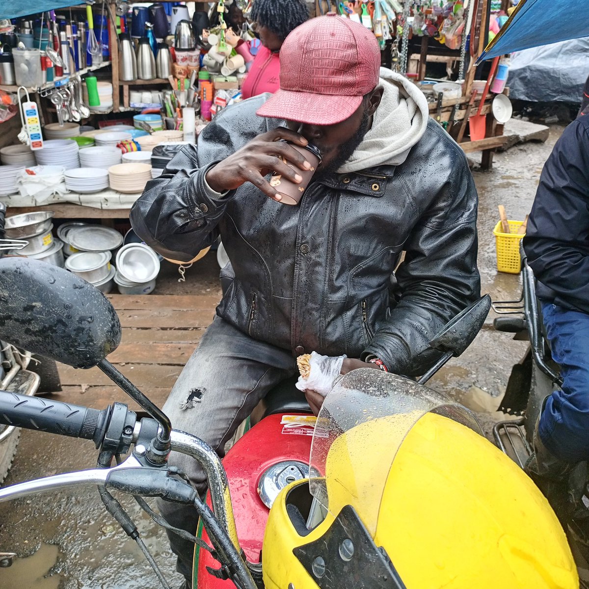 Nduthi Man. tweet media