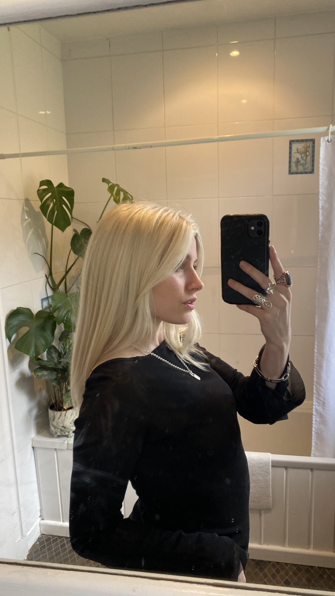 cmhairdressing's tweet photo. Ready for the ultimate glow-up like Alice from @weareswimschool? Book your appointment today &amp; let our talented stylists transform your look! https://t.co/qVNa3zL0hY.

Hair by Ellie at Stafford Street using L'Oreal Professionnel. 
#BlondeGoals #BleachAndTone #GlowUp https://t.co/fwUvoggXVz