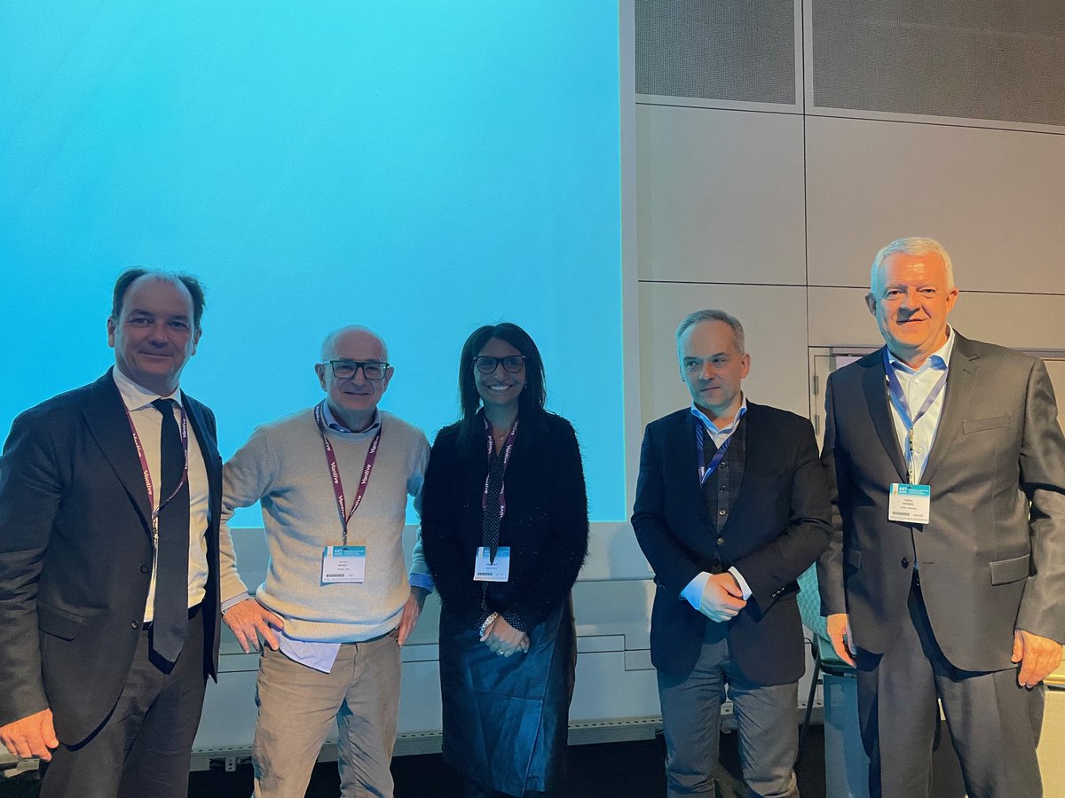 With G. Bottari and G. Berlot, we explored the evolution of #bloodpurification in #sepsis, from clinical advances to real-world applications. 

#Innovation is improving outcomes and redefining care standards, opening new perspectives for #CriticalCare. 

#ISICEM2025 #WPT2025