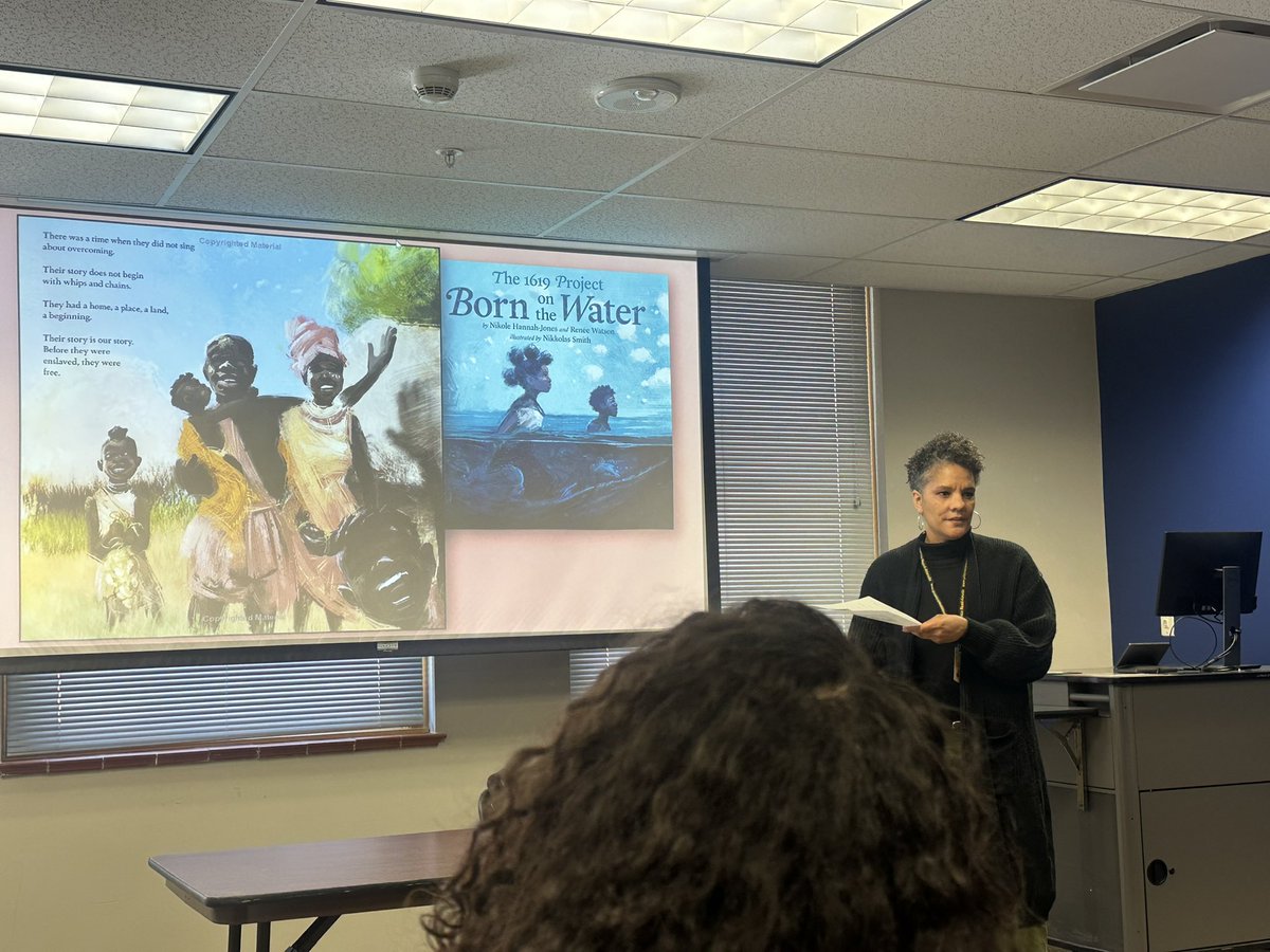 Read by 4th (@readby4th) on Twitter photo “These books would have changed me.
I would have been a different kid.” -Tiffeni Fontno <a href="/blklitmatters/">Black Literacy Matters</a> #weneeddiversebooks “These books would have changed me.
I would have been a different kid.” -Tiffeni Fontno <a href="/blklitmatters/">Black Literacy Matters</a> #weneeddiversebooks