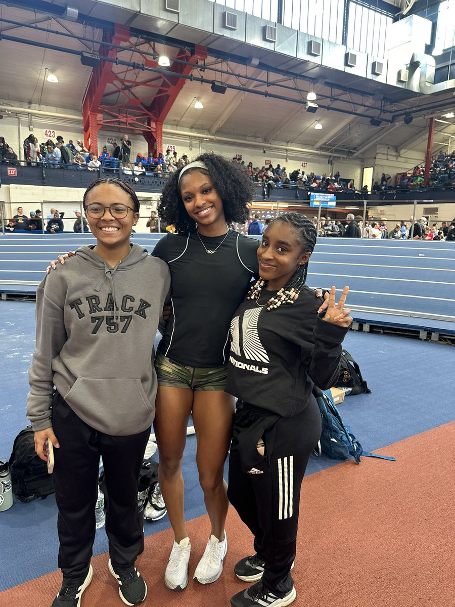 It was so nice meeting you <a href="/masai_russell/">Masai Russell OLY ✨</a> !! Such a beautiful soul!!!
#NIN2025