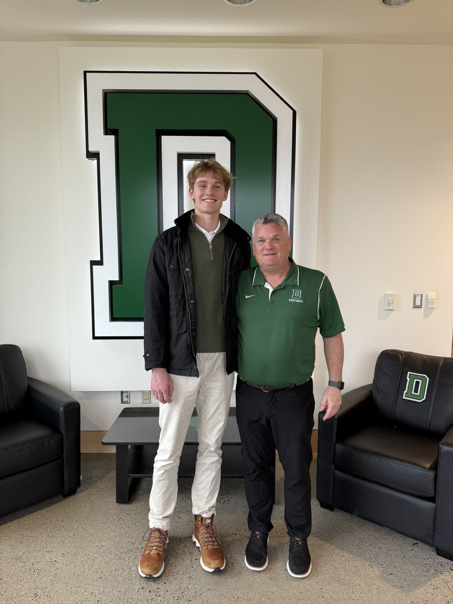 adrienneelder77's tweet photo. Taking time over spring break visiting @dartmouth with @JamesElder2026, Grace, and @davidaelder 

Thank you @coachirishodea for your time showing us all @DartmouthFTBL has to offer. It’s an amazing program. 

We look forward to seeing you and @CoachDaft at the summer camps! https://t.co/GUYbpsY5jZ