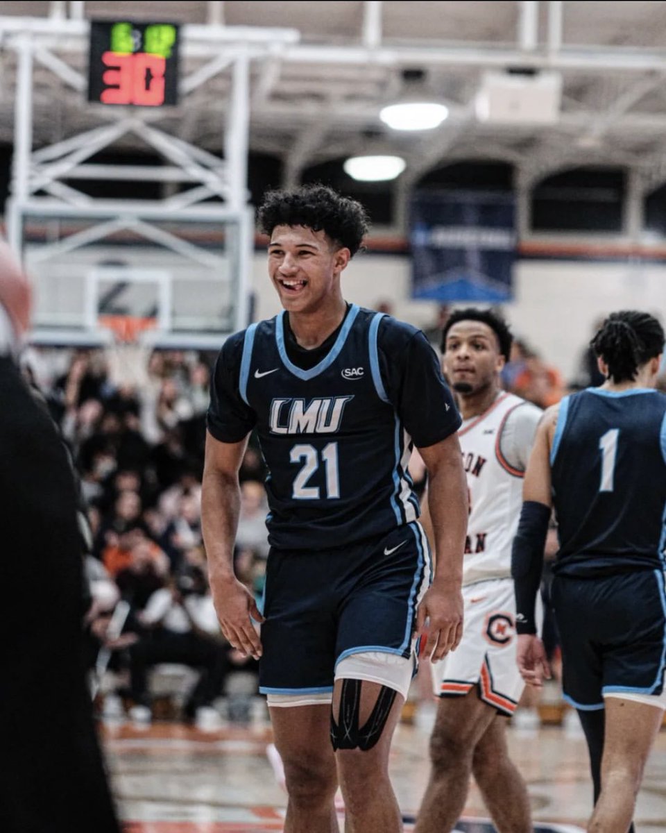 🚨 The secret is out

Wes Enis, currently a top 5 PG in the Transfer Portal, is already picking up heavy recruitment from power programs nationwide💥

Get the inside scoop on his recruitment, fit, decision-making process &amp; more || 👉[READ] on3.com/transfer-porta…