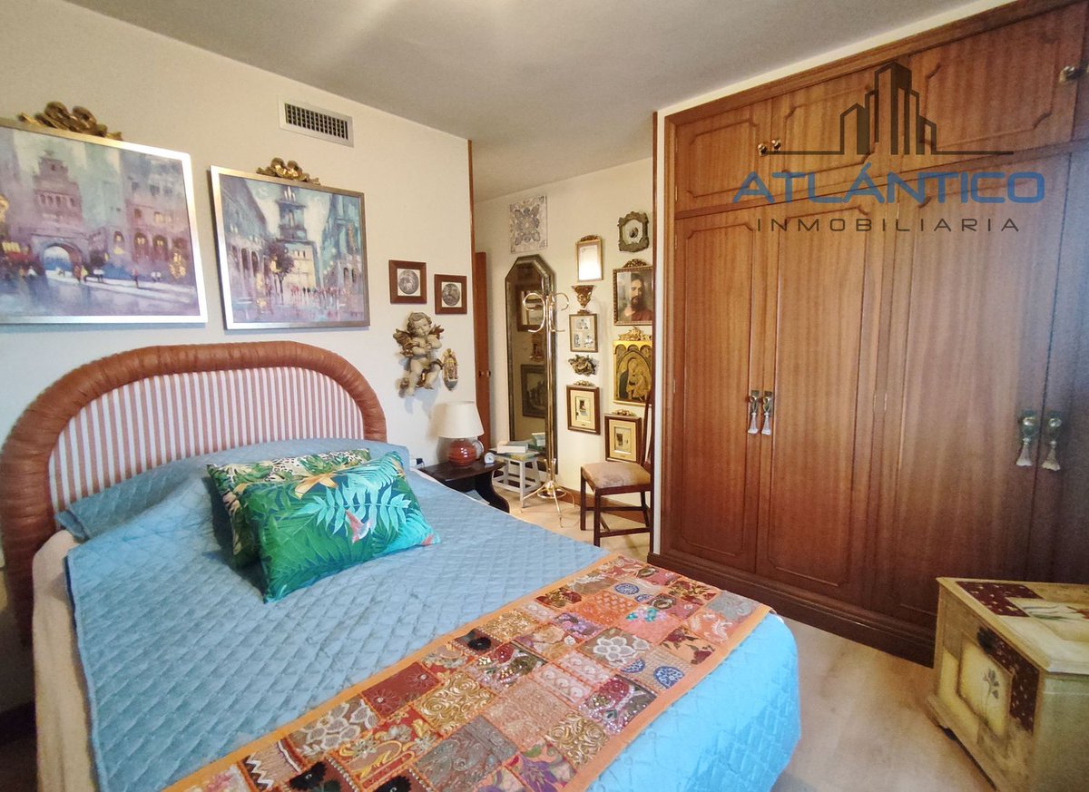 #pisoenventaVenta en #coruña Calle Socorro 82 m constr., 3 dormitorios, 2 baños, garaje, trastero.atlanticoinmobiliaria.com/ad/107628523