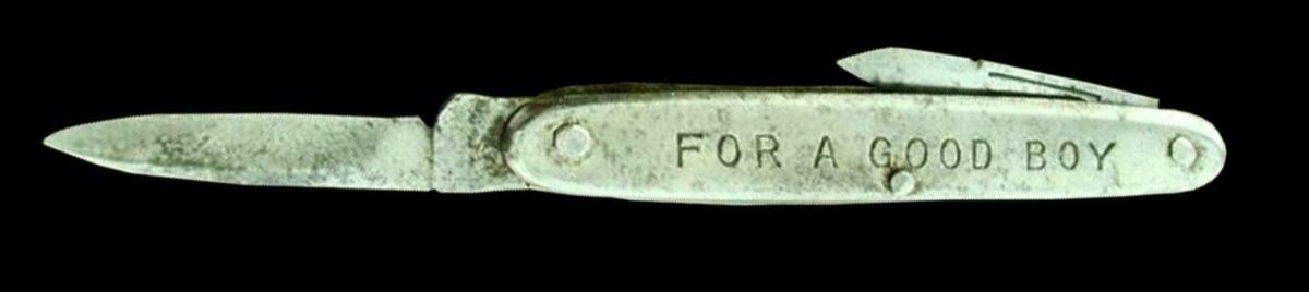 vintage robeson pocket knife