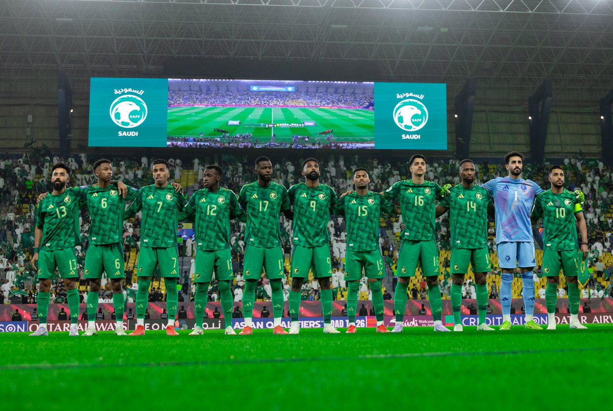 etoo__99's tweet image. الف مبروك تحقيق الثلاث نقاط وفرحتنا القادمه بالتأهل بإذن لله 💚🤍🇸🇦

تحيه وتقدير وإحترام للجماهير التي ساندتنا 🤍💚