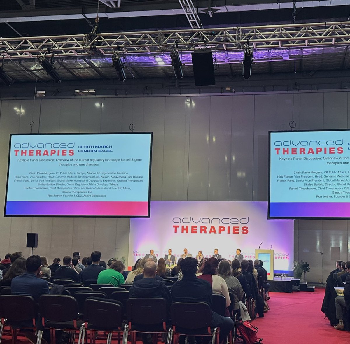 vg_Pharma's tweet photo. Thought provoking discussions at the advanced therapies exhibition in London @AdTherapiesConf #cellandgene #advancedtherapies https://t.co/EhZpQCEWOv