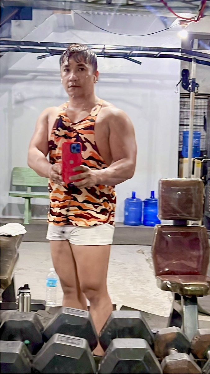 Suntukan na Baks! 😂💪😂💪