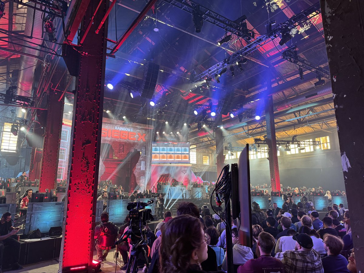 Patricia Summersett (@summersett_) on Twitter photo Had a beautiful time last week hosting the Siege X Showcase in Atl. A chance for me to celebrate 10 yrs of voicing & p-capping Ash (wow) & to meet wonderful devs behind Siege X. Coming June 10!TU for having me <a href="/Rainbow6Game/">Rainbow Six Siege X</a> 💥 Had a beautiful time last week hosting the Siege X Showcase in Atl. A chance for me to celebrate 10 yrs of voicing & p-capping Ash (wow) & to meet wonderful devs behind Siege X. Coming June 10!TU for having me <a href="/Rainbow6Game/">Rainbow Six Siege X</a> 💥