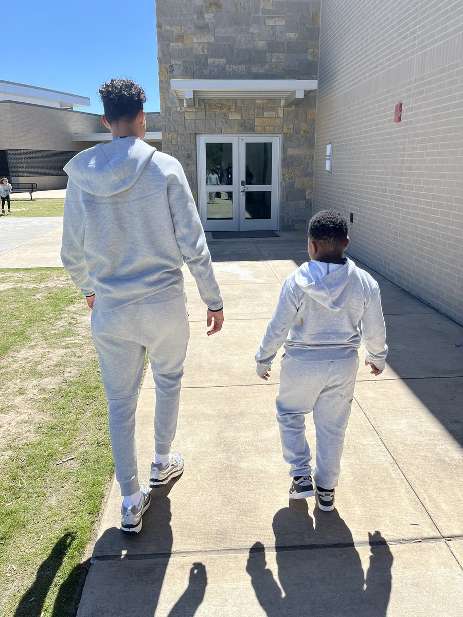 Mrs. Gimmestad tweet media